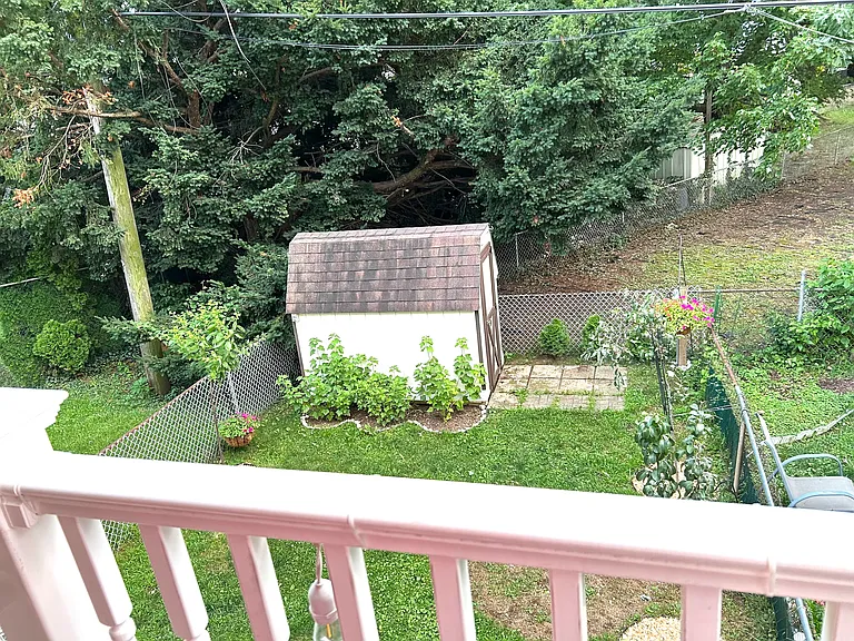 3646 N Hereford Ln — Photo 11