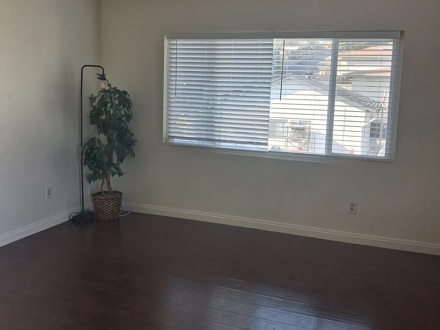 1 bed, 600 sqft, $1,700 — Photo 4