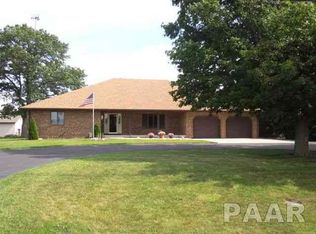 2117 W Cedar Hills Dr, Dunlap, IL 61525