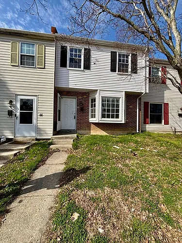 68 Village Dr Photo 1