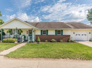 14 W 12th St, Dresden, OH 43821