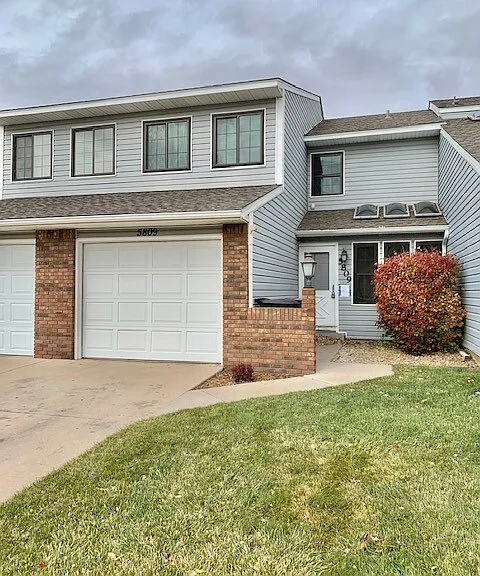 5809 W 18th St — Photo 30