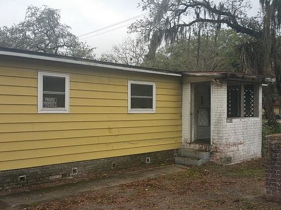 2nd image of 4632 N 35th St