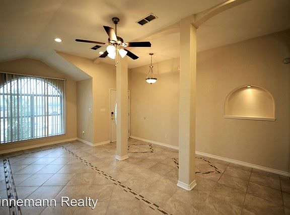 3rd image of 5013 Colorado Dr