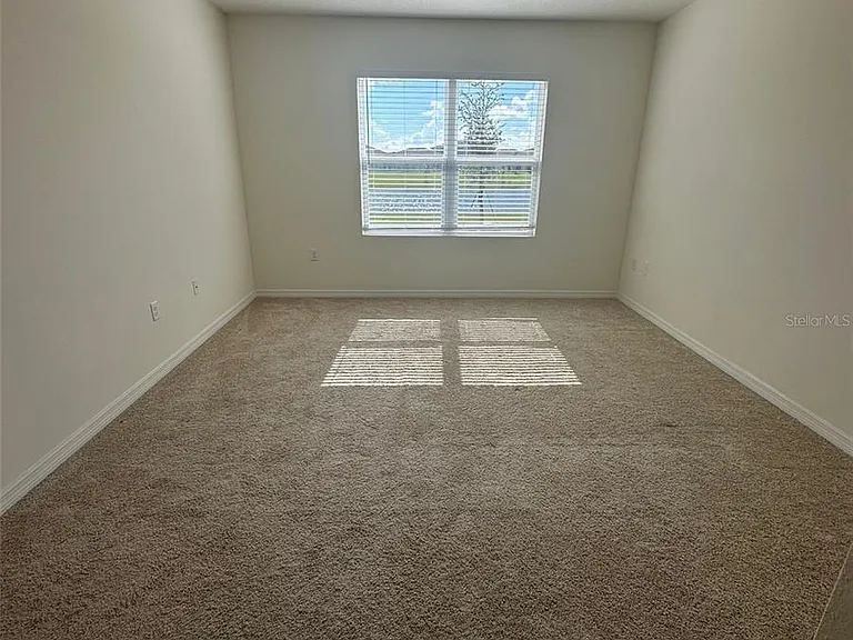 1071 Brooklet Dr — Photo 4
