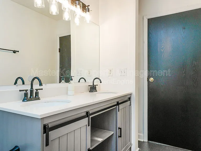 8912 Taymouth Ct — Photo 12