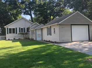 347 Richards Rd, Bay City, MI 48706