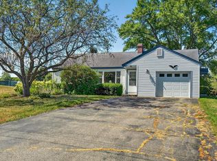 104 Gloria Ave, Rutland, VT 05701