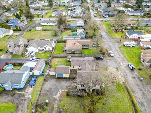 salem-oregon-53017115 picture