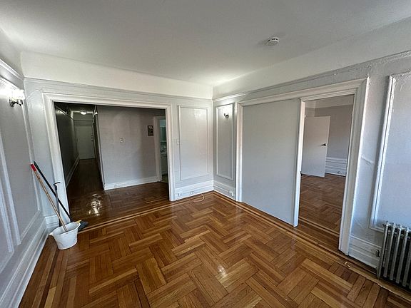 4th image of 2684 Kennedy Blvd APT 8