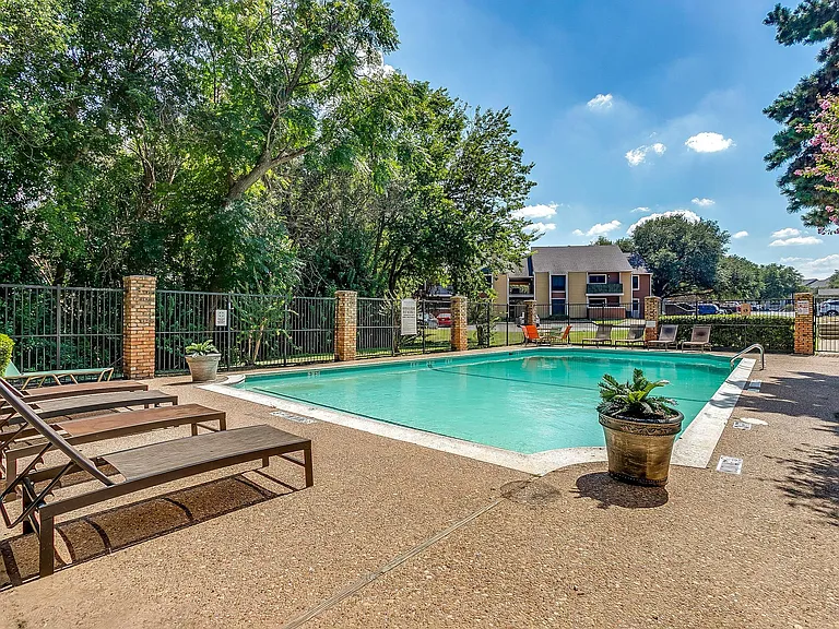 Highland Cove — Photo 28