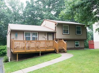247 Shagbark Dr, Cheswick, PA 15024