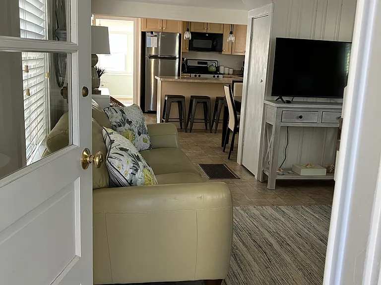 116 Atlantic Ave — Photo 3