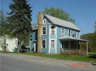 6326 Five Points Rd, Creekside, PA 15732