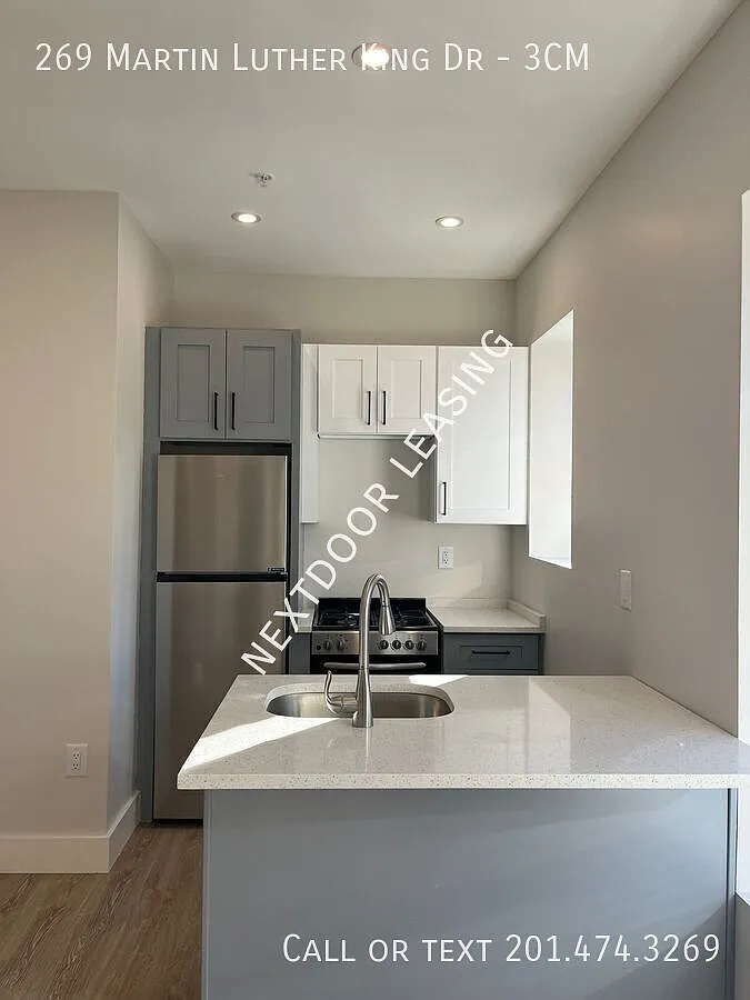 269 Martin Luther King Dr — Photo 1