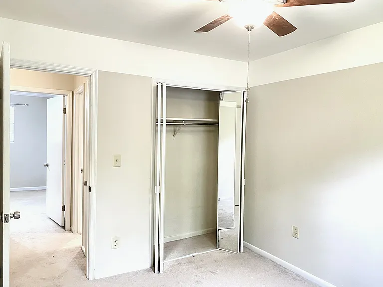 118 Greenwood Pl #D — Photo 22