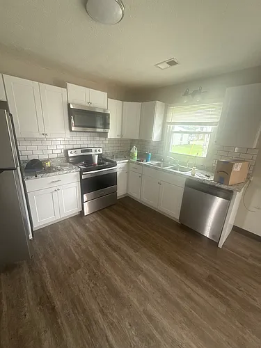 208 W Jefferson St #4 Photo 1