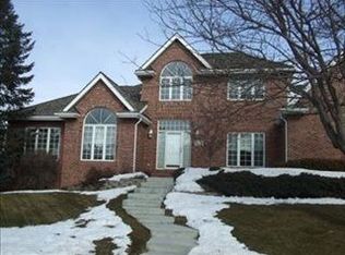 733 Cambrian Ct, Lincoln, NE 68510