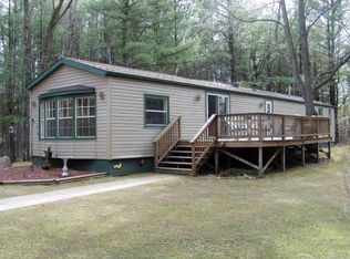 6052 County Rd E, Abrams, WI 54101