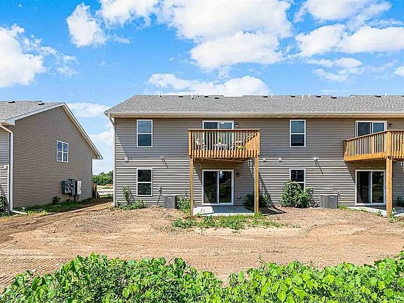 2nd image of 421 Chloe Dr #421