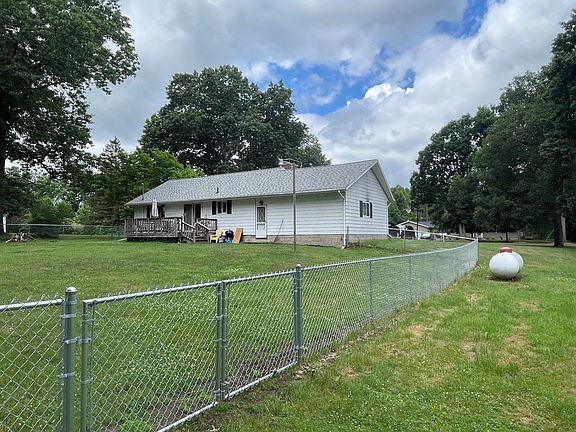 2nd image of 6565 Deweese Rd