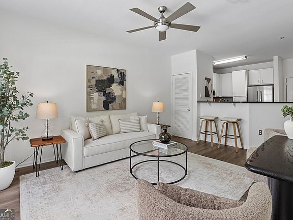 3rd image of 821 Ralph McGill Blvd NE APT 3126