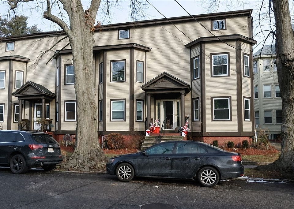 1st image of 528 Cherry St #C3