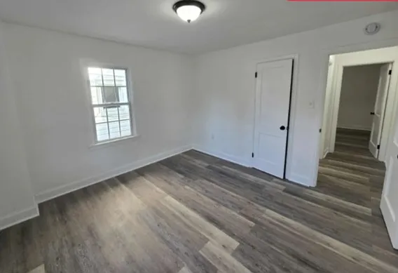 620 W Virginia Ave — Photo 10