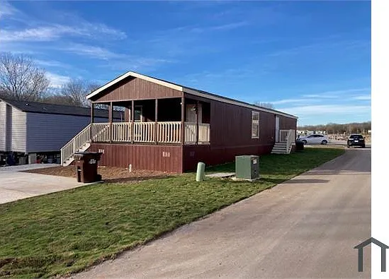 3 bed, 1200 sqft, $1,500 — Photo 4