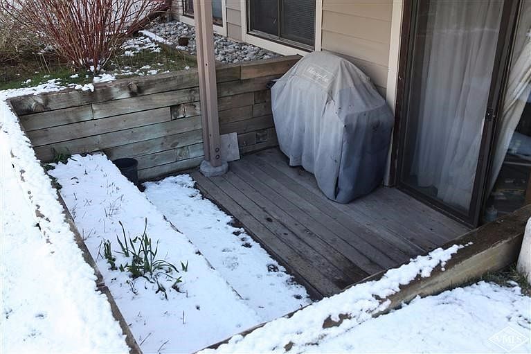2nd image of 998 W Beaver Creek Blvd #105