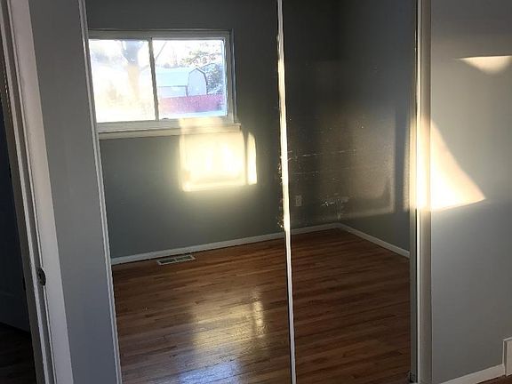 5th image of 31047 Parkwood St