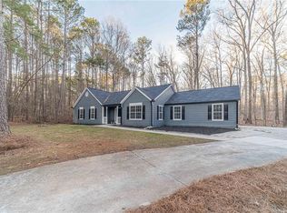 1359 Mill Hollow Dr, Monroe, GA 30655