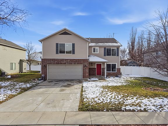 2nd image of 668 E 2000 S