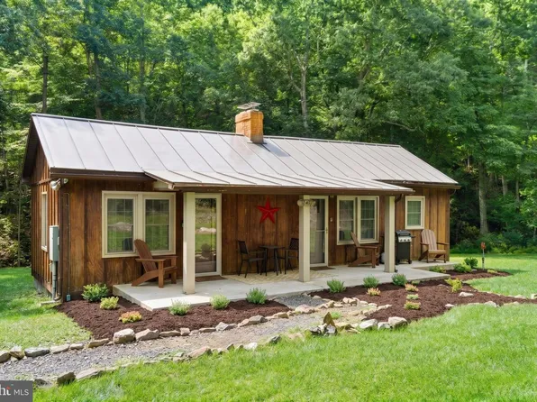 1789 Helmick Rock Rd, Mathias, WV 26812