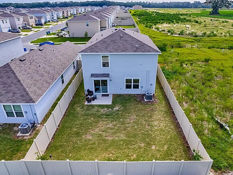 1100 NW 248th Dr — Photo 36