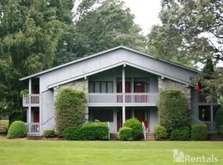 607 Hebron Rd APT 6, Hendersonville, NC 28739