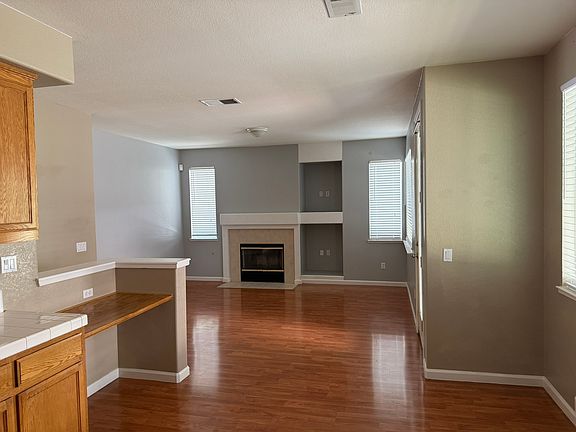 5th image of 2154 Devin Ct