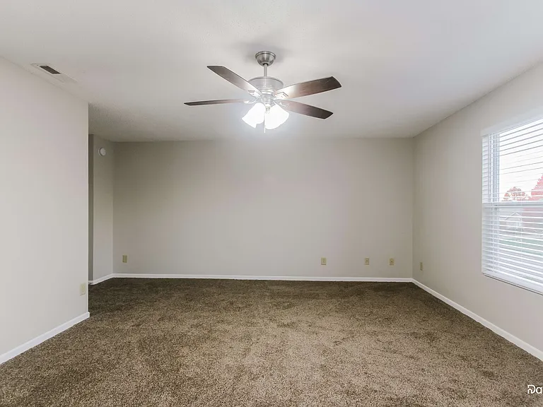 1363 White Birch Ln — Photo 13