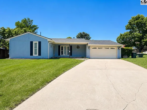 425 Parklane St, Pratt, KS 67124