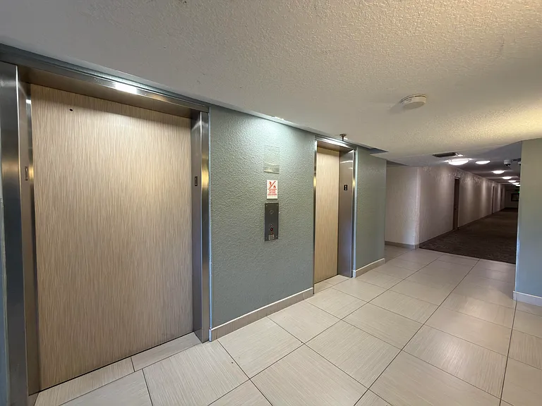9440 SW 8th St #208 — Photo 5