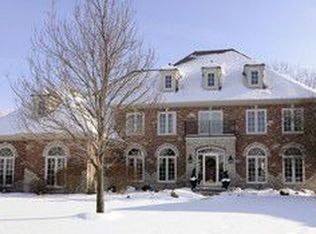 3N985 Henry Wadsworth Longfellow Pl, St Charles, IL 60175