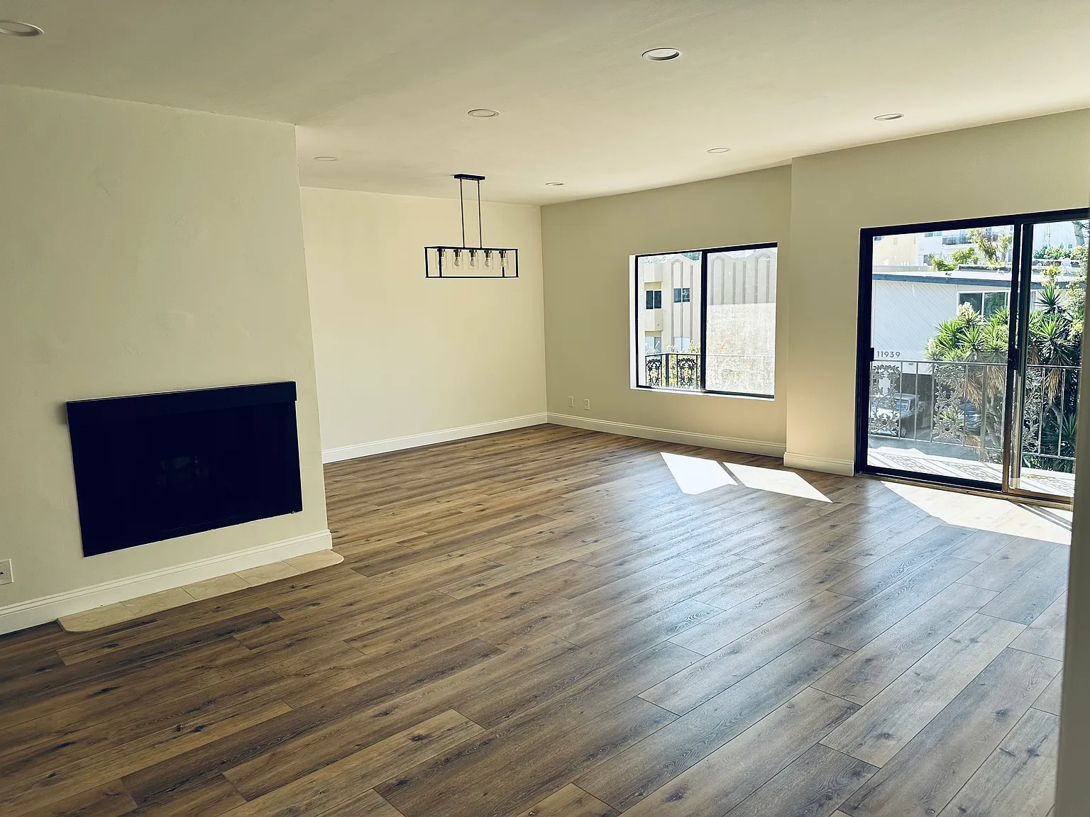 2 bed, 1468 sqft, $5,250 — Photo 4