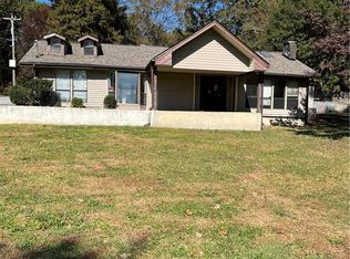 3903 Ben Hill Rd, Lithia Springs, GA 30122