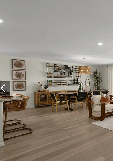 1473 E Fleet Pl — Photo 3