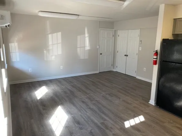 8354 Martinsburg Pike #2, Shepherdstown, WV 25443
