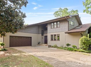 415 Reel Hollow Rd, Marion, NC 28752