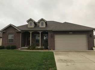 2553 Violet Way, Columbus, IN 47201