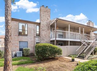 2100 Wilcrest Dr APT 225, Houston, TX 77042