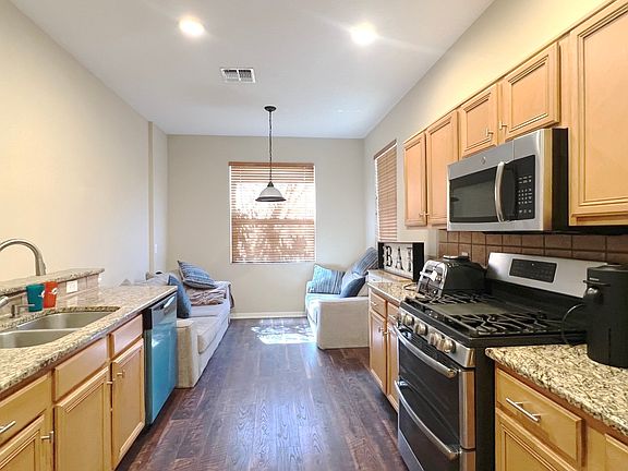 3rd image of 11520 Robbyes Dr Floor 3