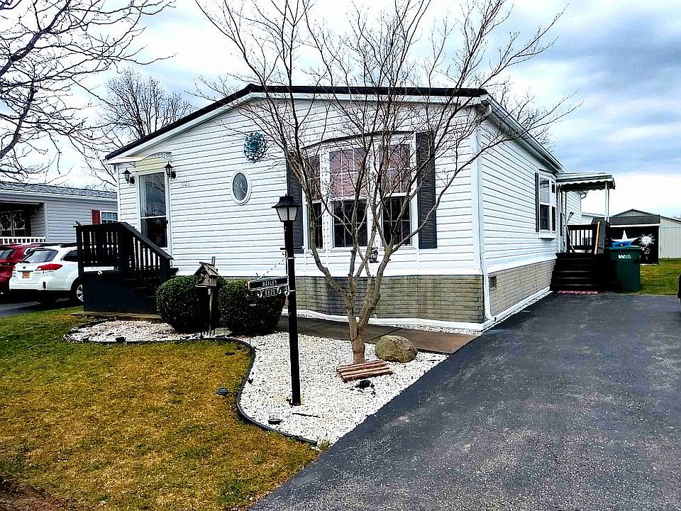 1st image of 9925 Grantham Ct